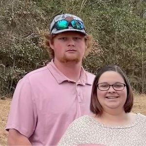 Meet your Posher, Abi